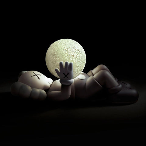 Kaws - "HOLIDAY SHANGHAI (Brown)" - 3