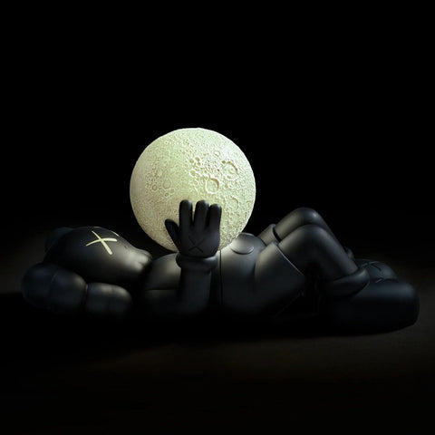 Kaws - "HOLIDAY SHANGHAI (Black)" - 3