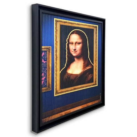 Mona Chewing Her Gum